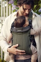 Little Pea BabyBjorn Μάρσιπος Harmony Dark Green 3D Mesh_lifestyle6